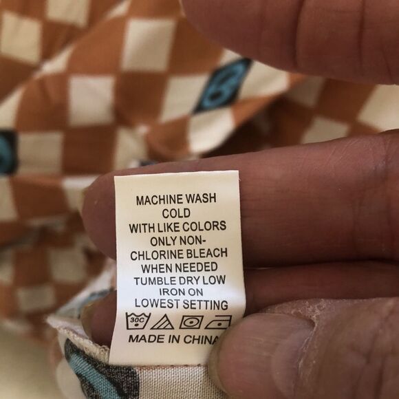 PACSUN Short Sleeve Button Down Shirt Size L NWT Brown - Picture 5 of 6